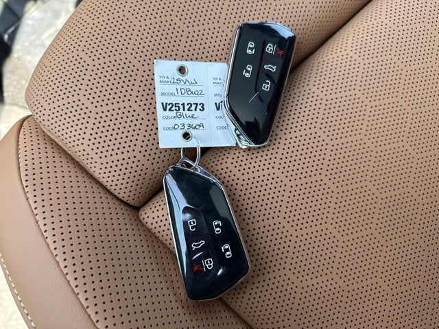 2025 Volkswagen ID. Buzz Pro S Plus