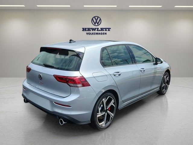 2025 Volkswagen Golf GTI SE