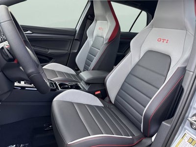 2025 Volkswagen Golf GTI SE
