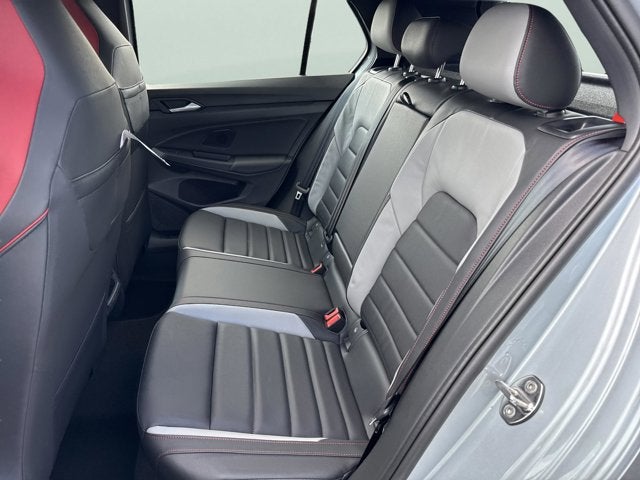 2025 Volkswagen Golf GTI SE