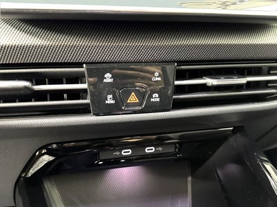 2025 Volkswagen Golf GTI SE