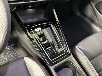 2025 Volkswagen Golf GTI SE