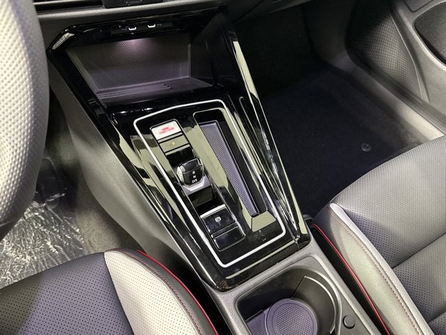 2025 Volkswagen Golf GTI SE