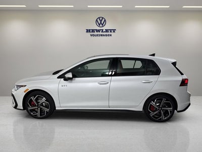 2025 Volkswagen Golf GTI SE