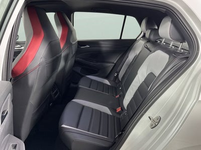 2025 Volkswagen Golf GTI SE