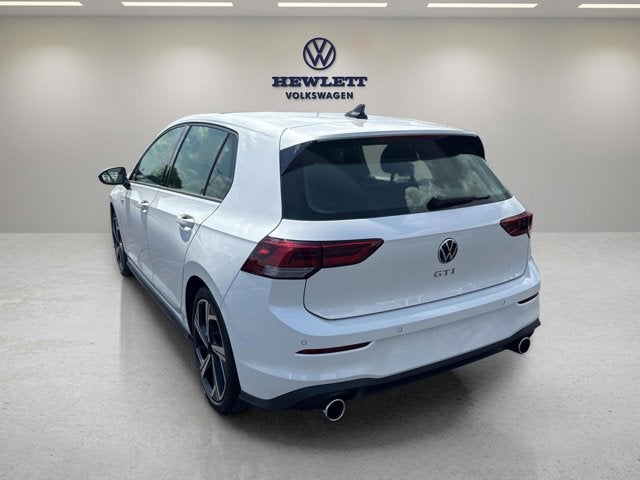 2025 Volkswagen Golf GTI SE