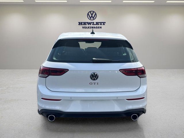 2025 Volkswagen Golf GTI SE