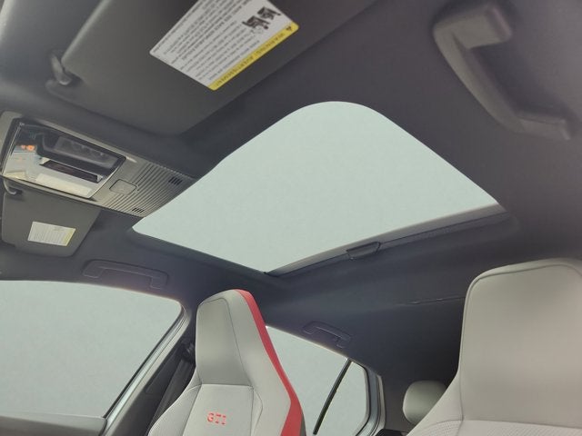 2025 Volkswagen Golf GTI SE