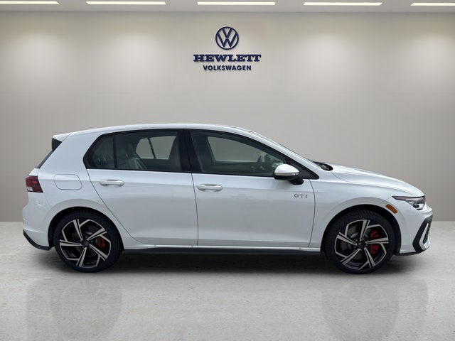 2026 Volkswagen Golf GTI SE