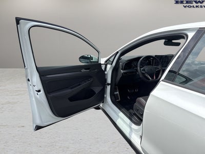 2026 Volkswagen Golf GTI SE