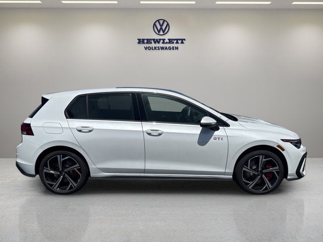 2026 Volkswagen Golf GTI SE