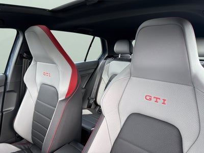 2026 Volkswagen Golf GTI SE