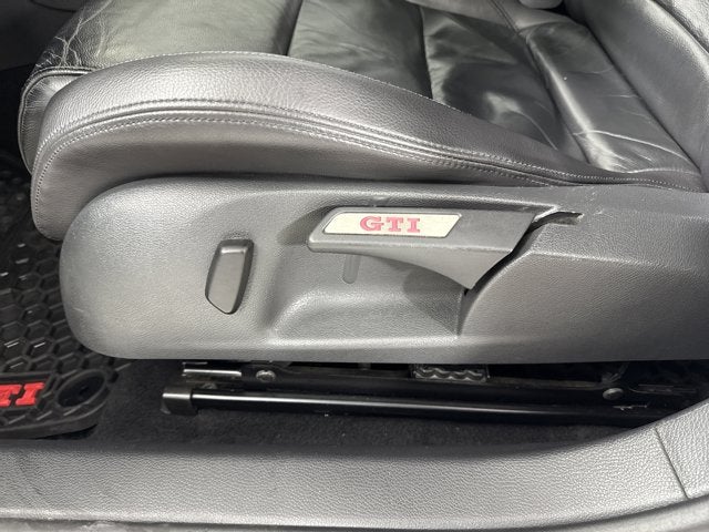 2013 Volkswagen Golf GTI Driver's Edition