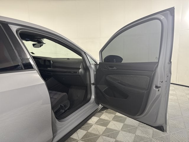 2023 Volkswagen Golf GTI SE