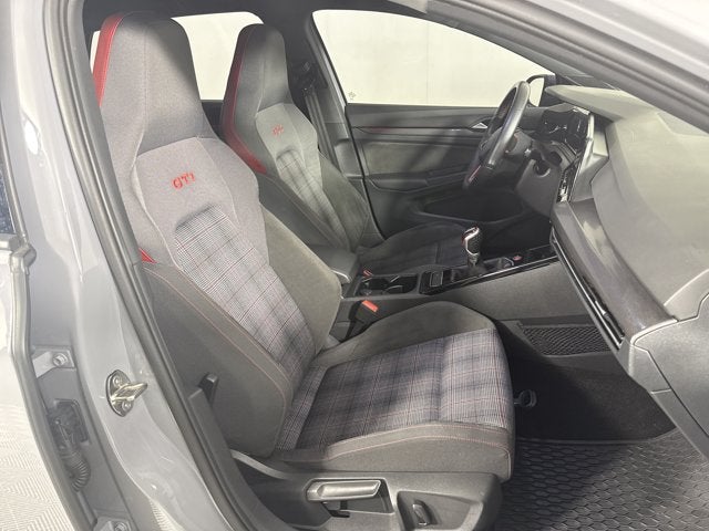 2023 Volkswagen Golf GTI SE