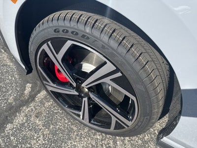 2026 Volkswagen Golf GTI SE