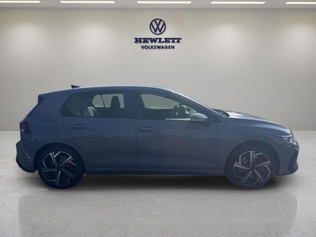 2026 Volkswagen Golf GTI SE