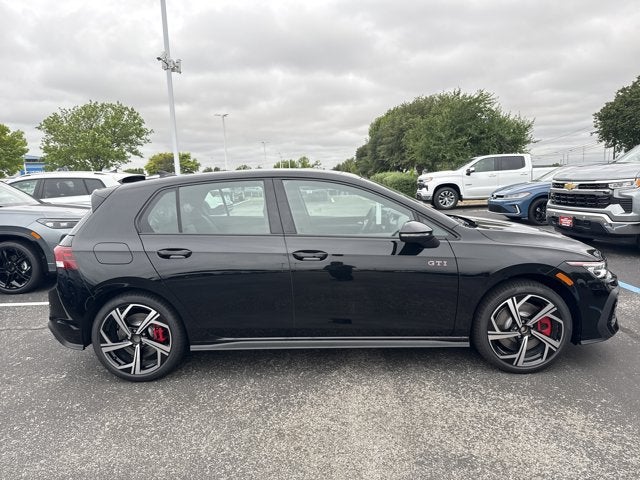 2026 Volkswagen Golf GTI SE