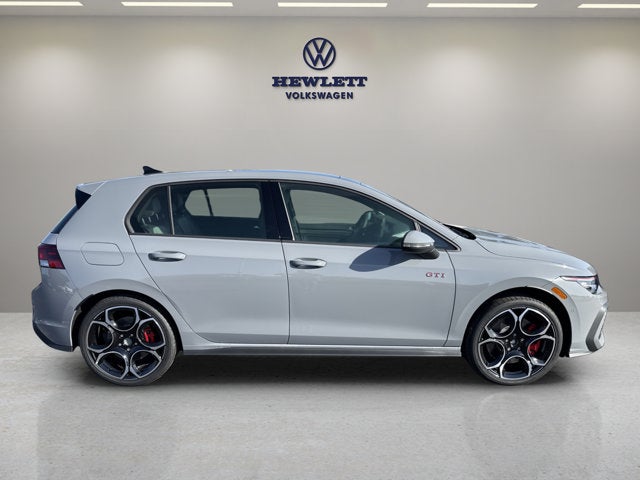 2026 Volkswagen Golf GTI Autobahn
