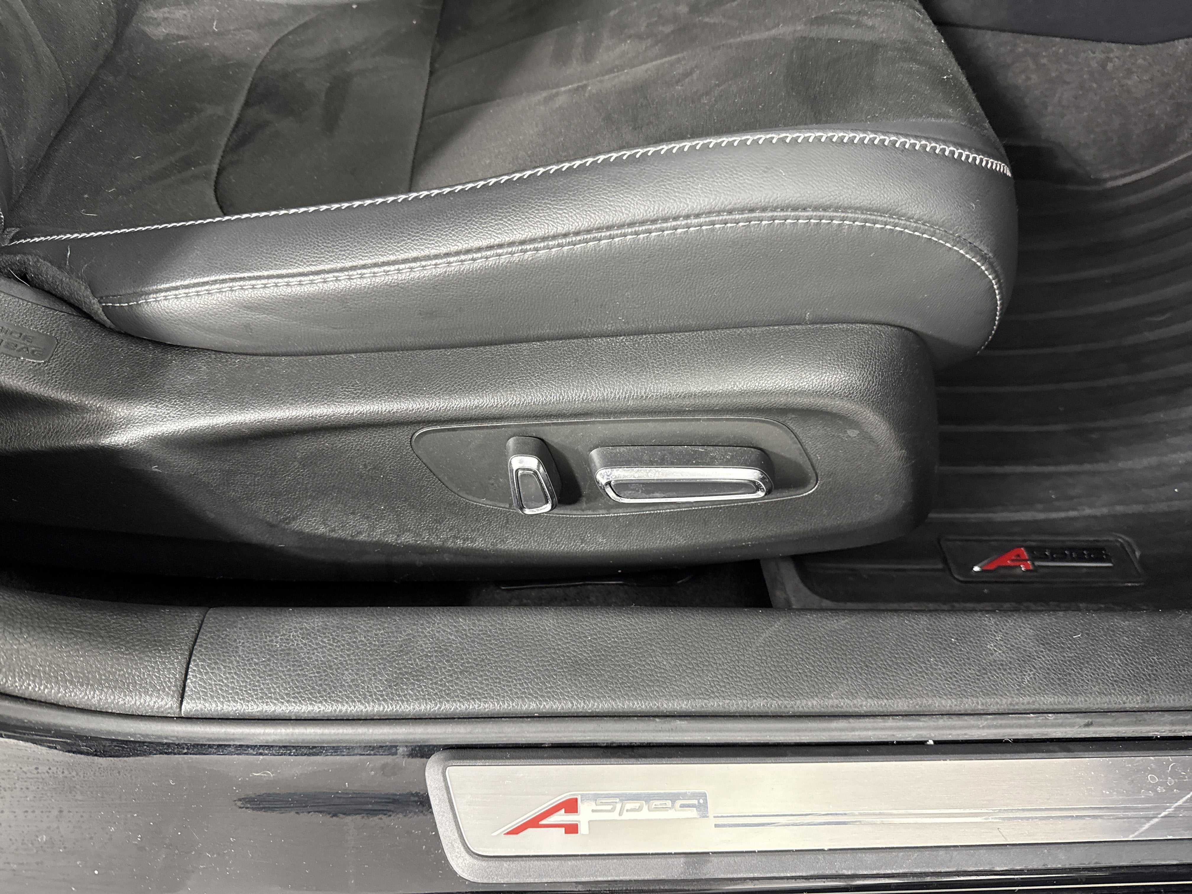 2023 Acura Integra w/A-Spec Technology Package