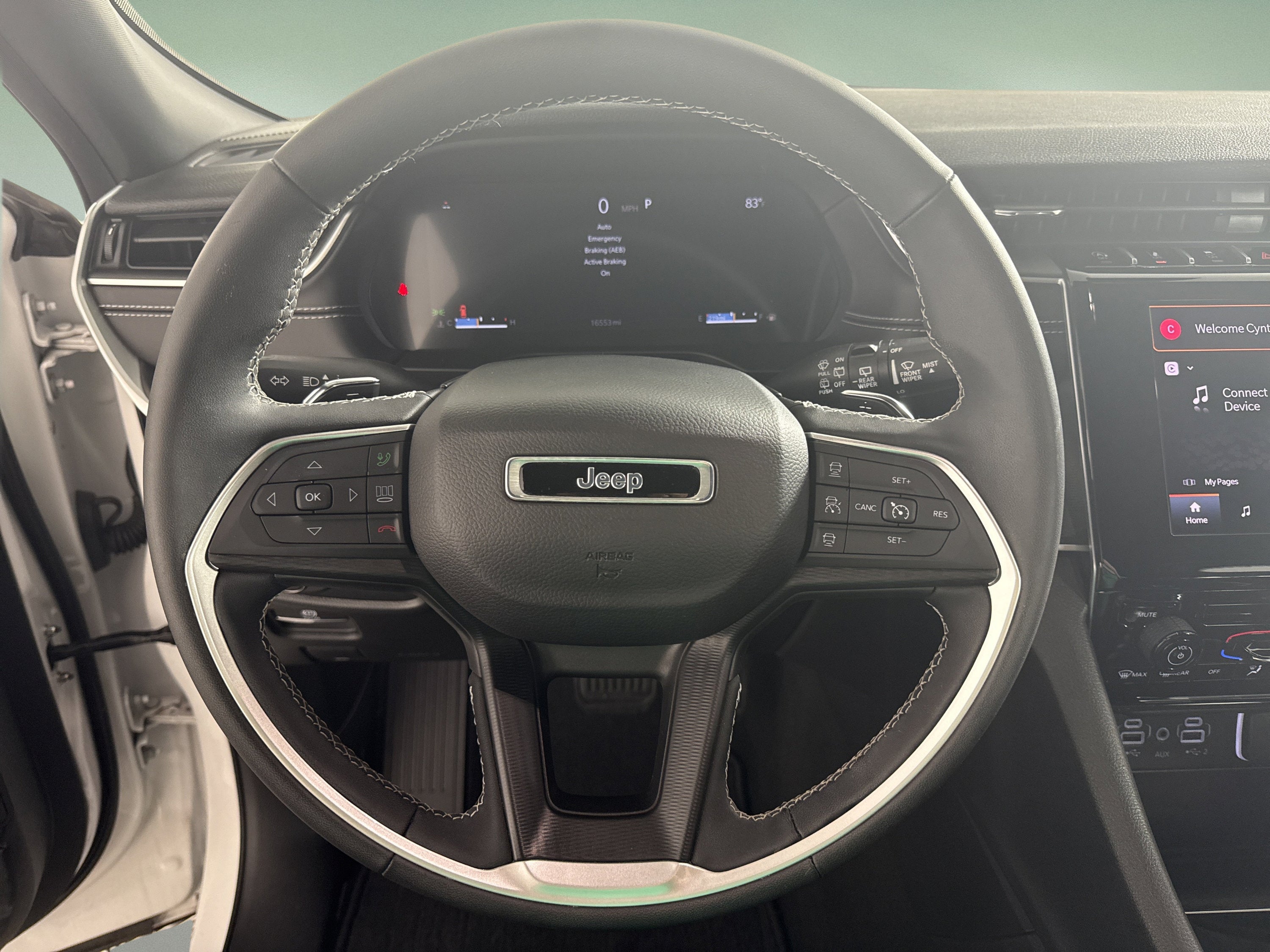 2024 Jeep Grand Cherokee Laredo