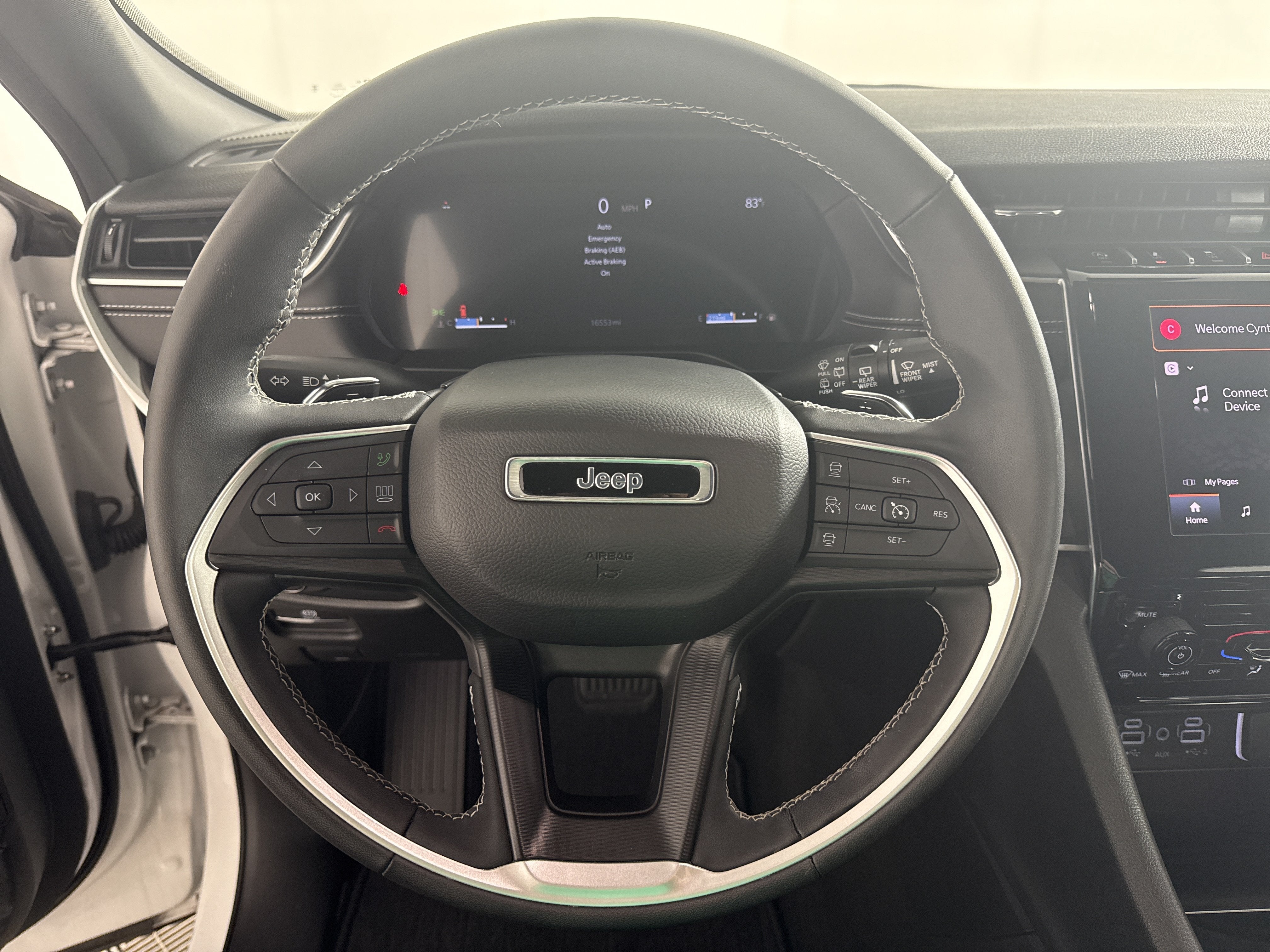 2024 Jeep Grand Cherokee Laredo