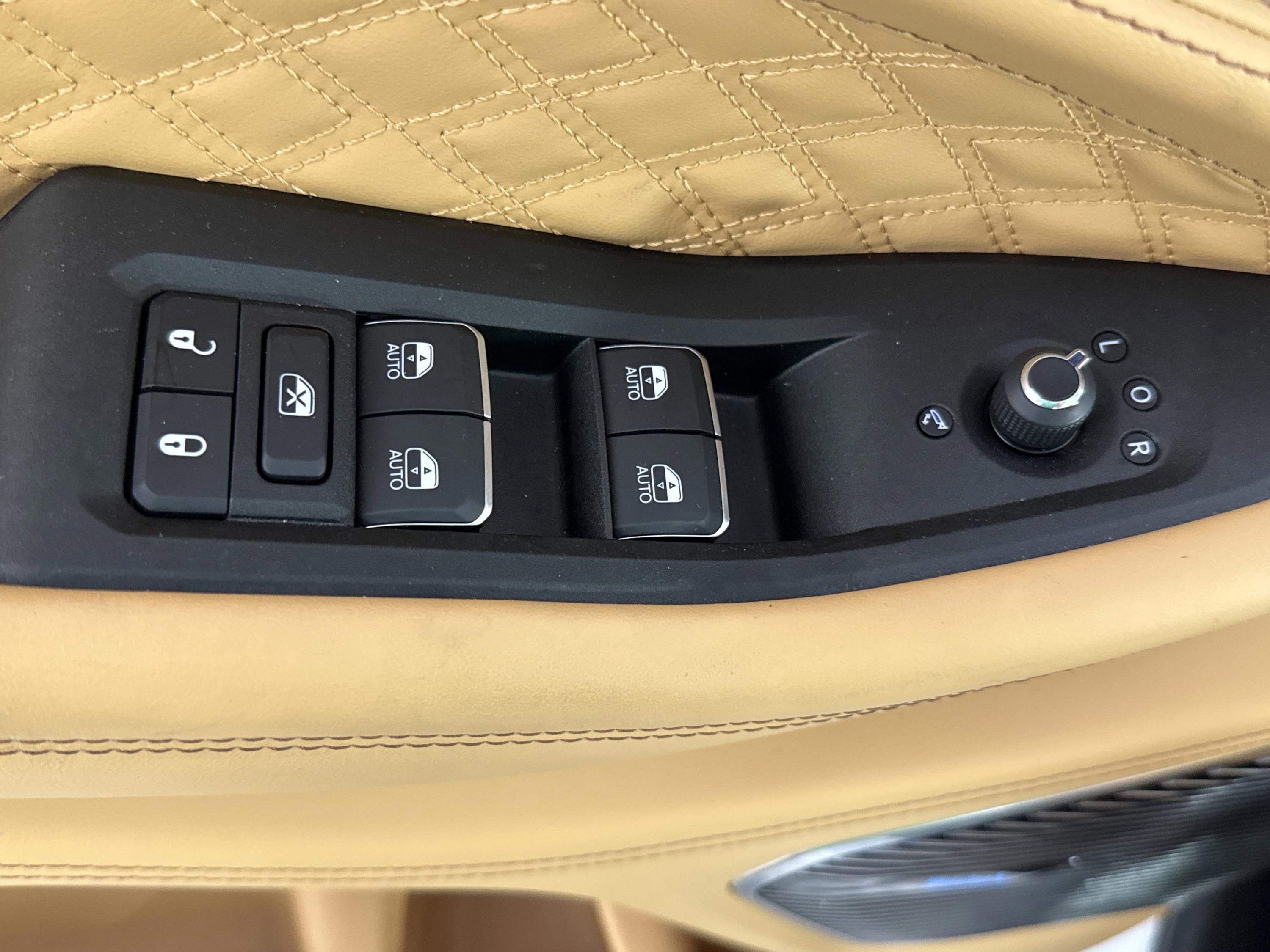 2025 Jeep Grand Cherokee Summit Reserve