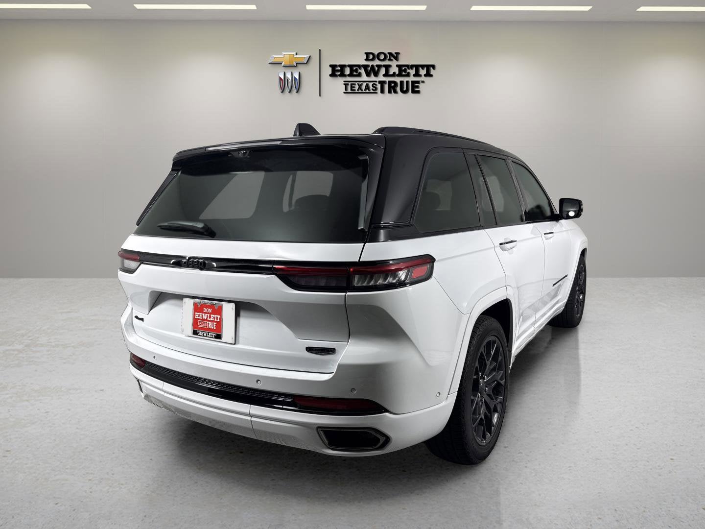 2025 Jeep Grand Cherokee Summit Reserve