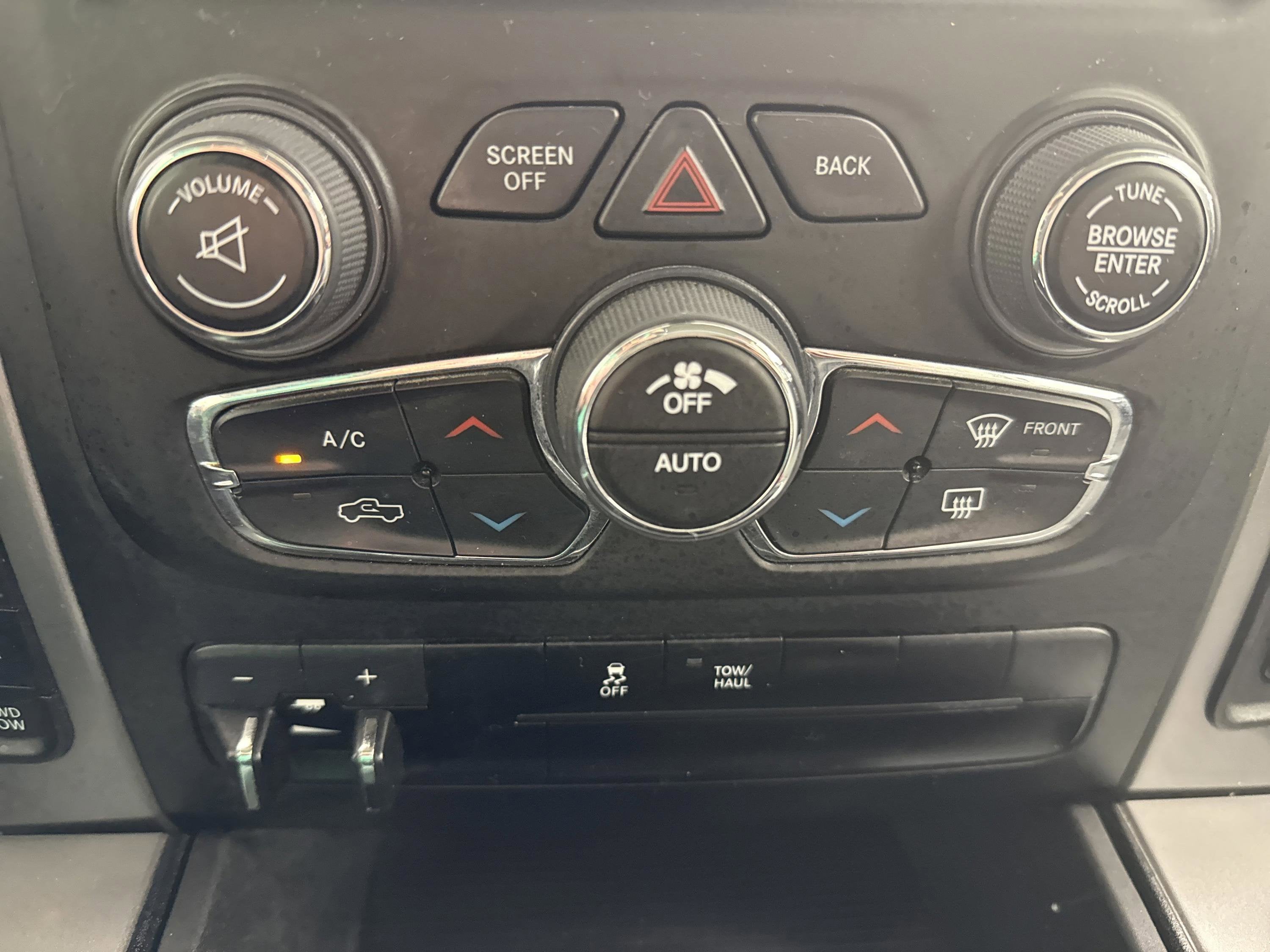 2023 RAM 1500 Classic SLT