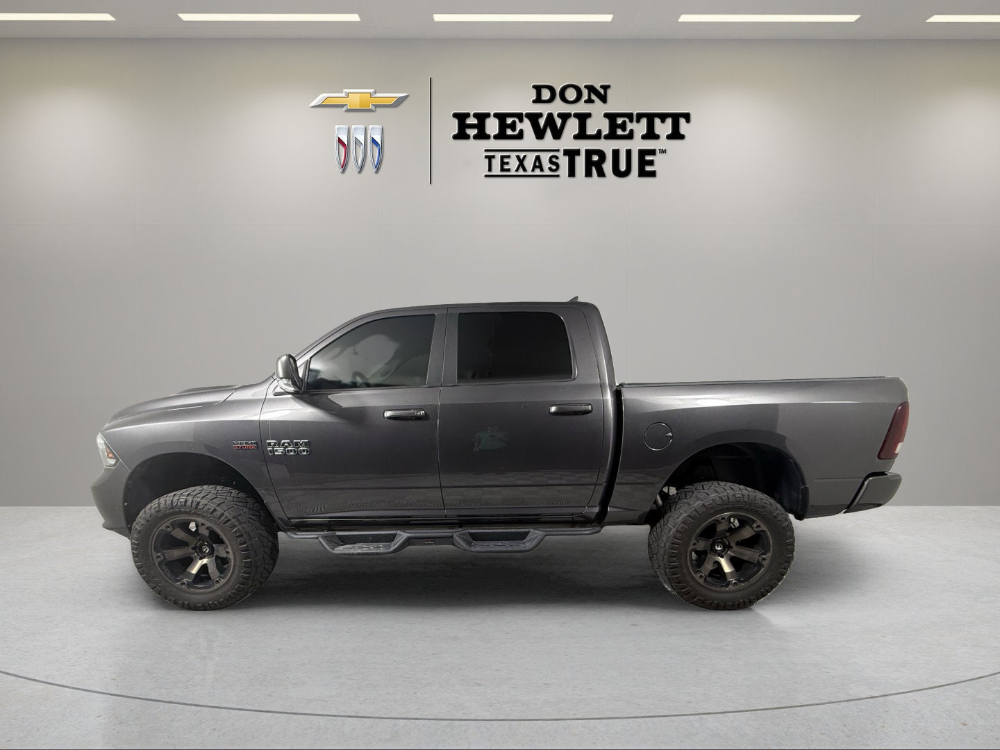 2018 RAM 1500 Sport