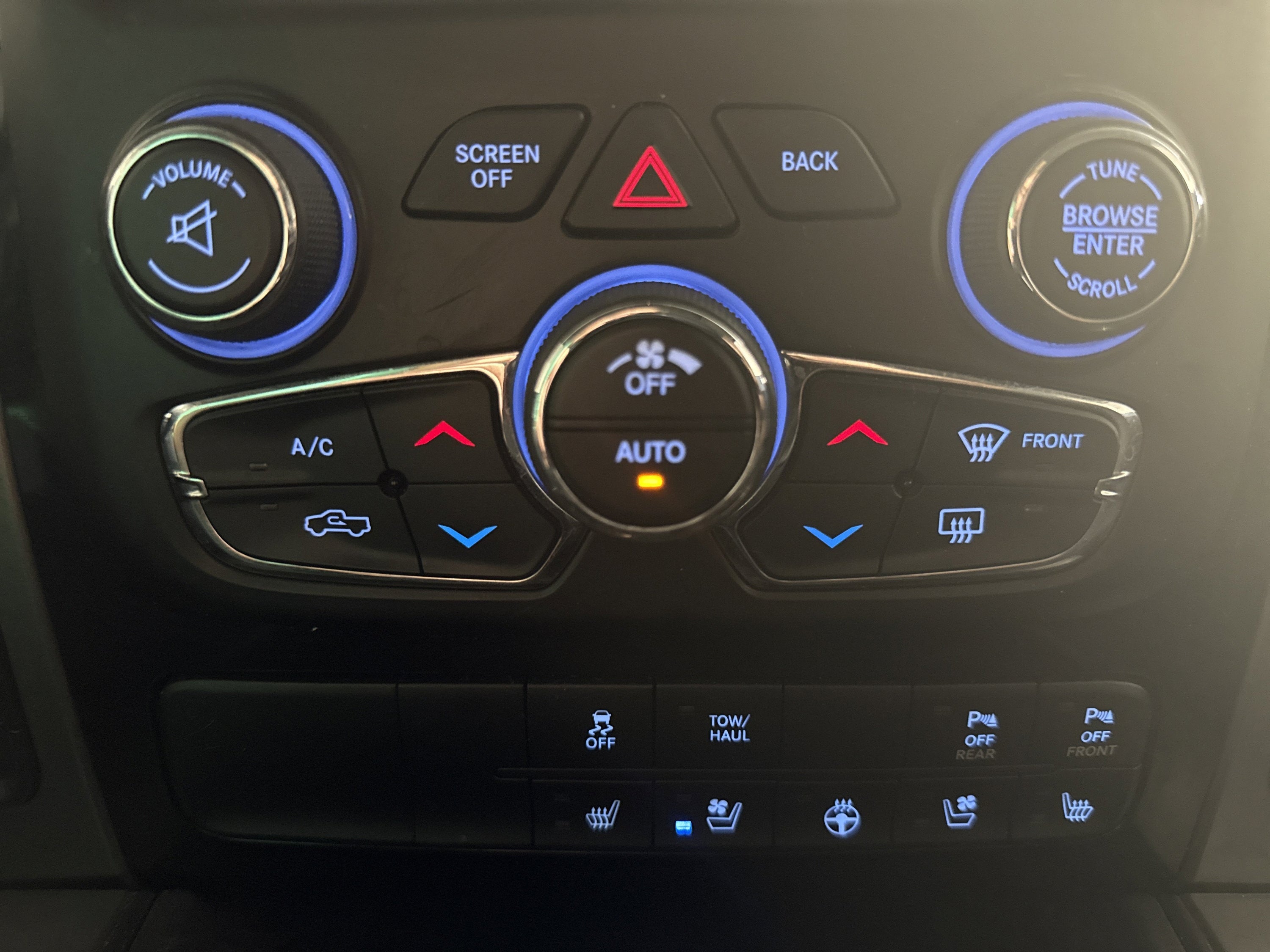 2018 RAM 1500 Sport