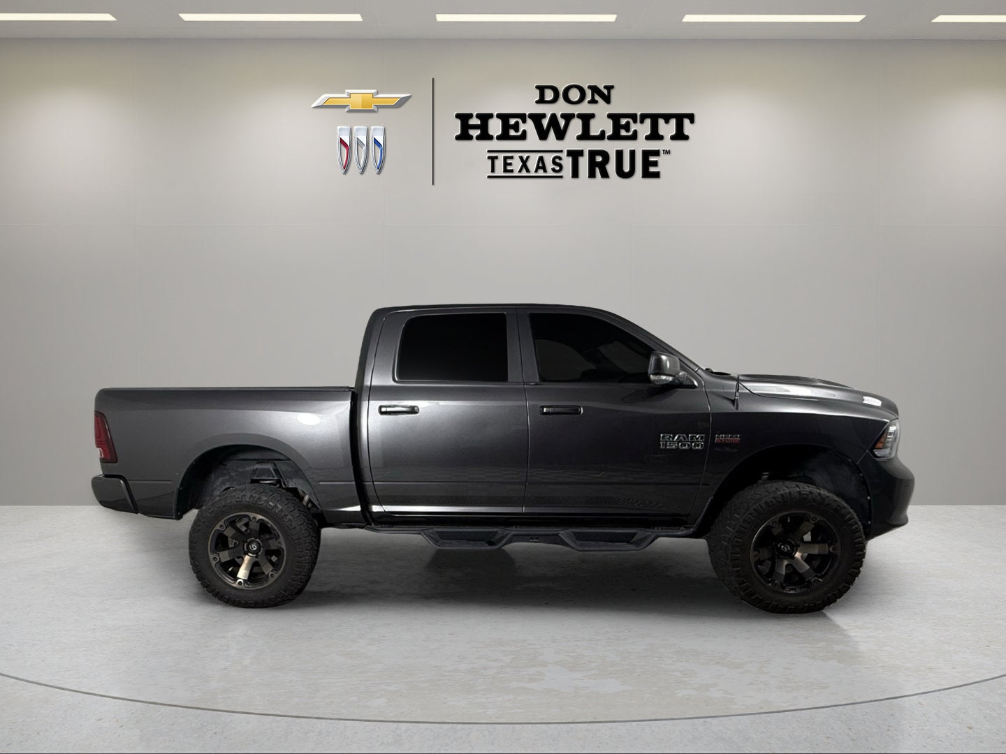 2018 RAM 1500 Sport