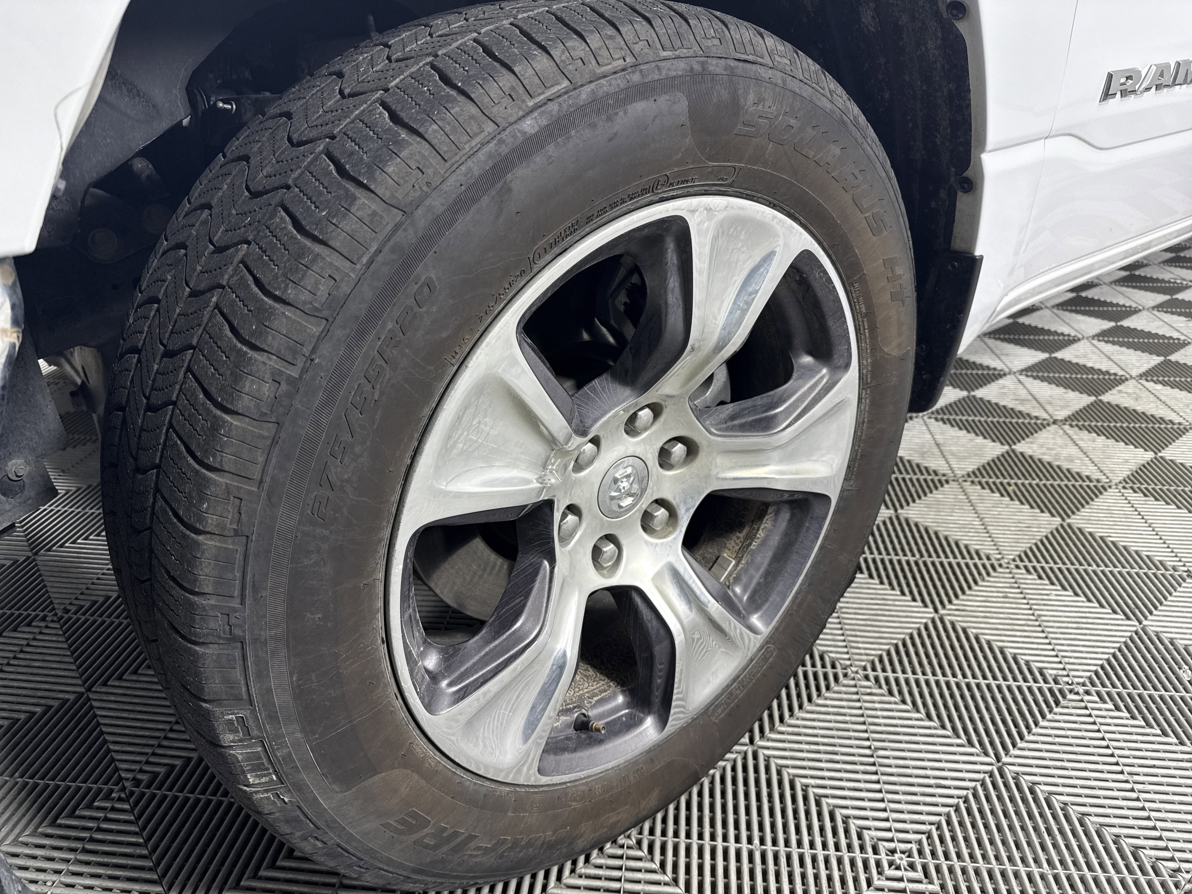 2024 RAM 1500 Laramie