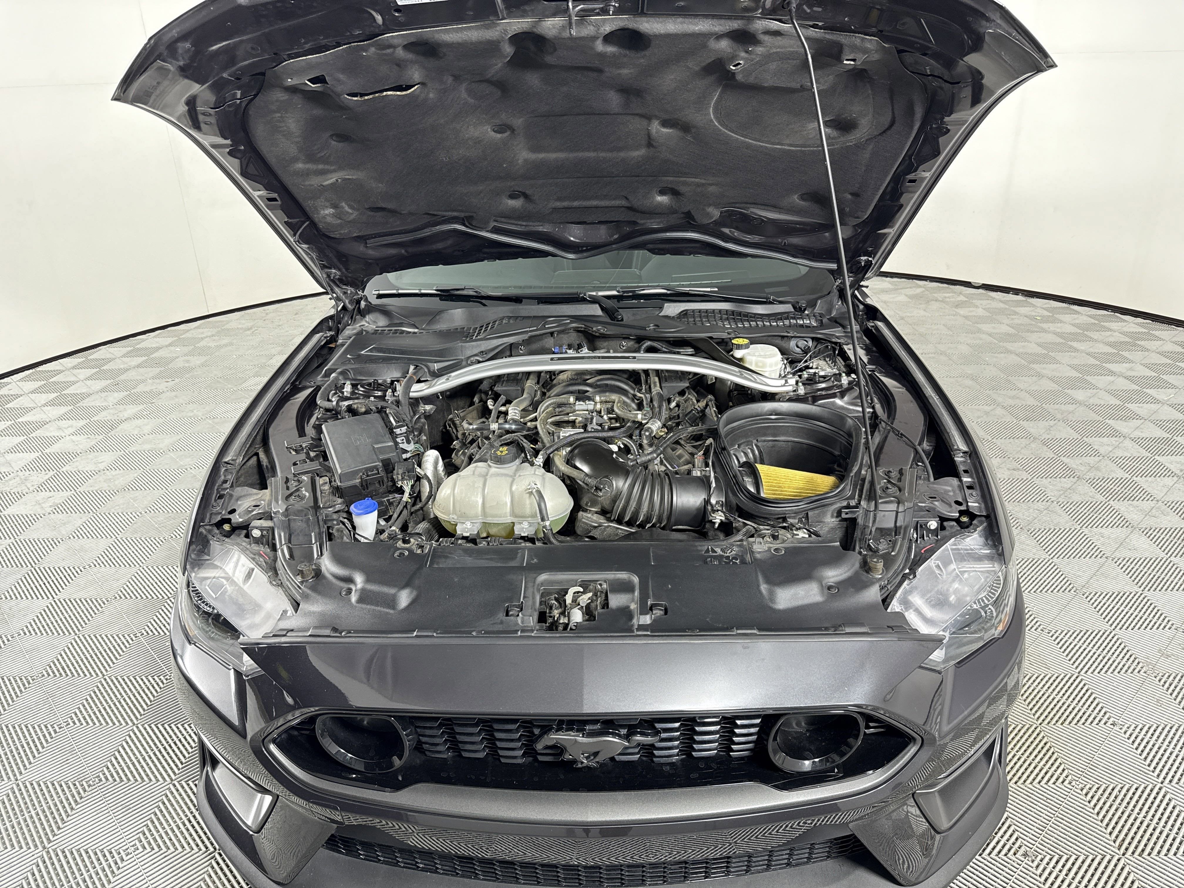 2022 Ford Mustang Mach 1