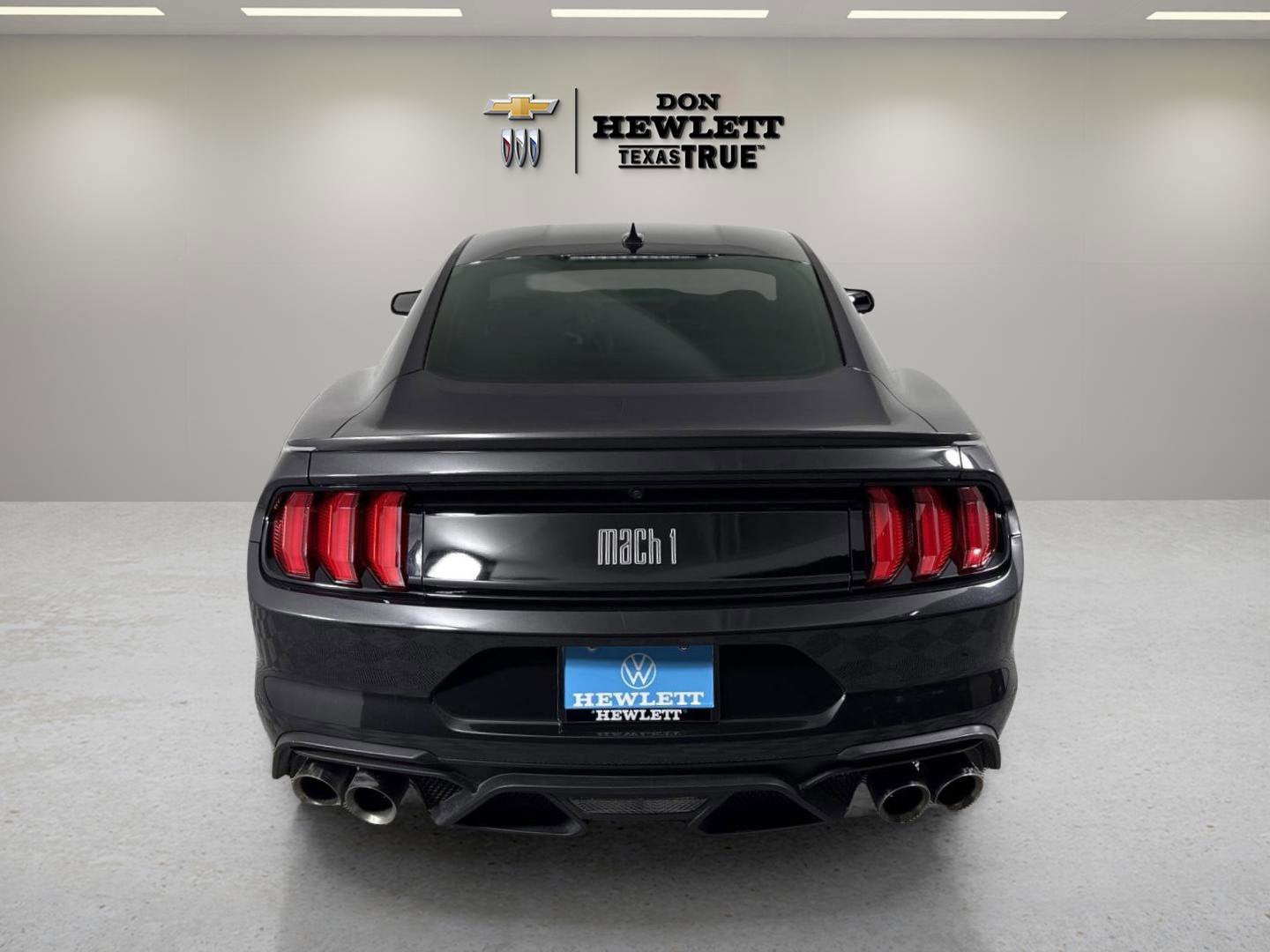 2022 Ford Mustang Mach 1