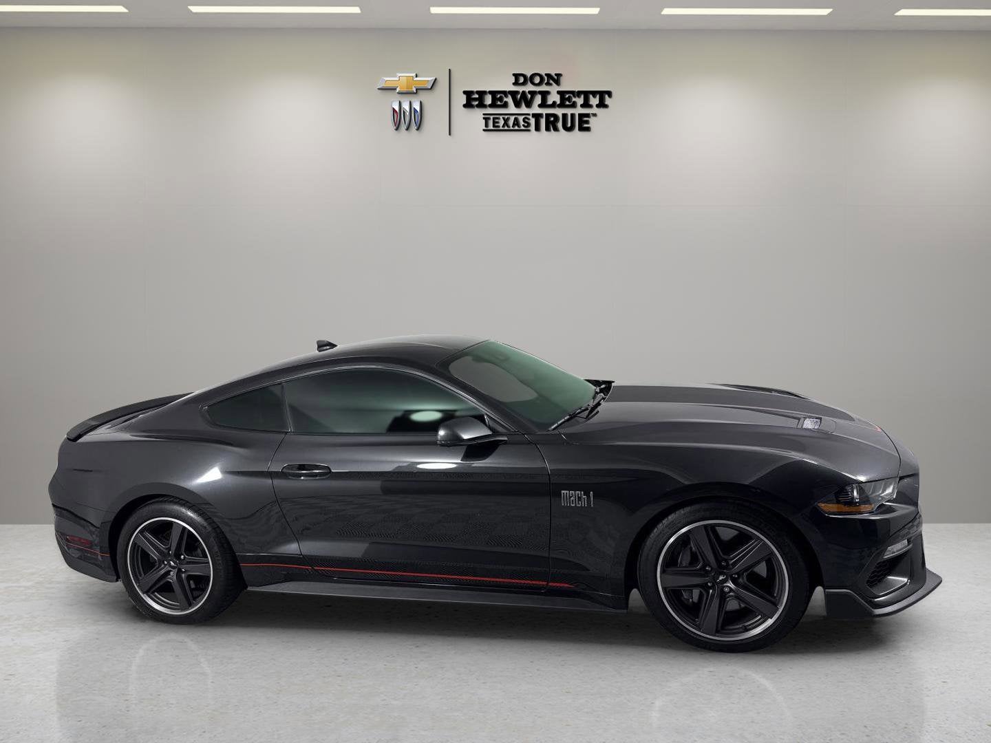 2022 Ford Mustang Mach 1