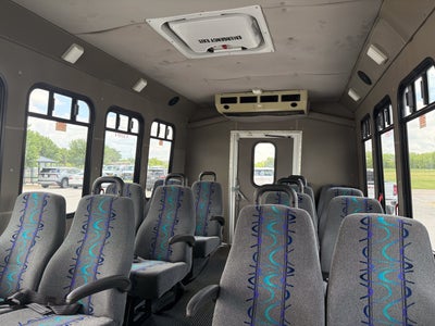 2013 Ford Econoline Passenger Van 14 Passenger Van
