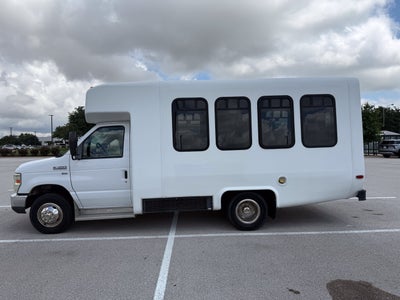 2013 Ford Econoline Passenger Van 14 Passenger Van