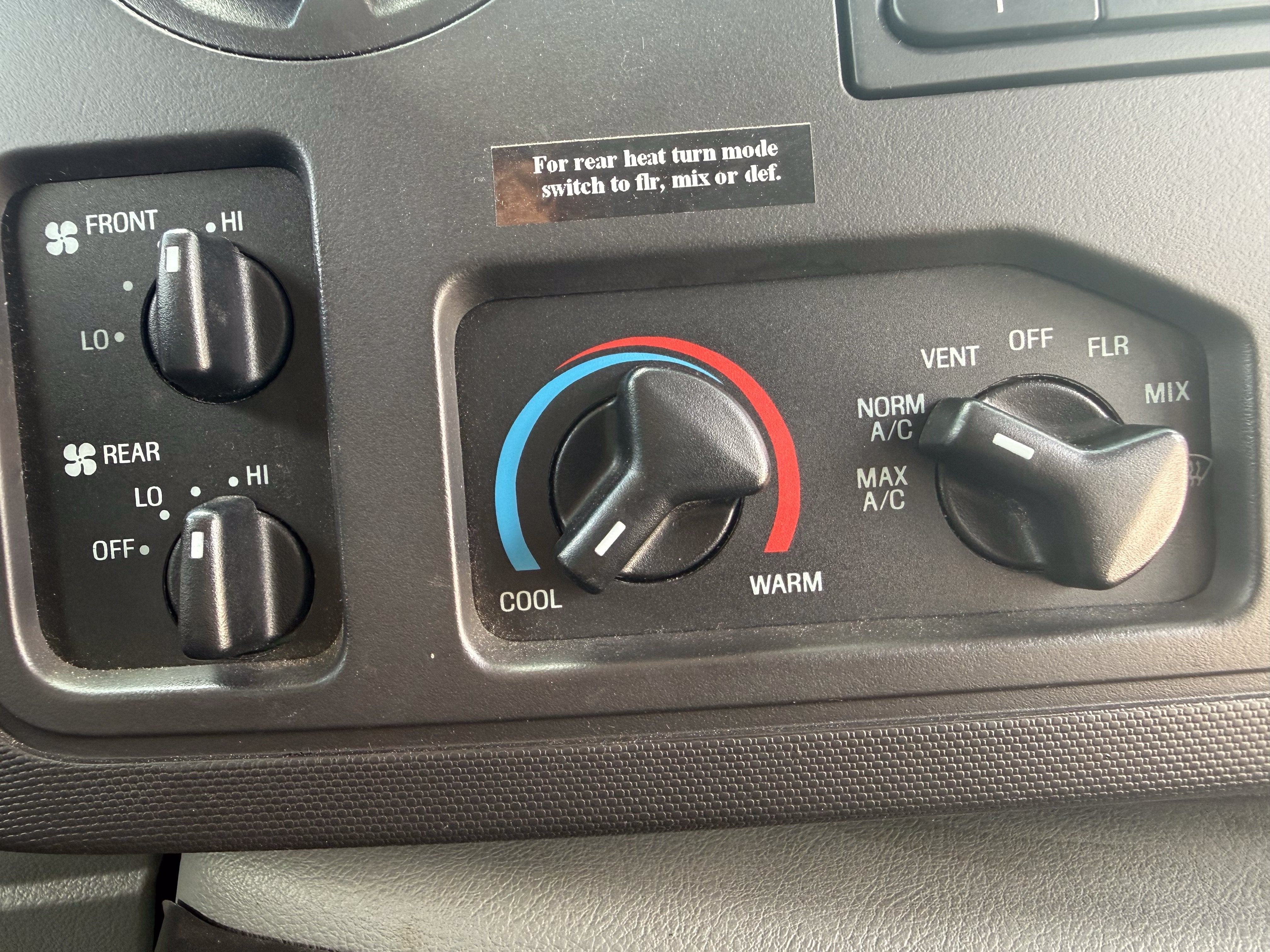 2013 Ford Econoline Passenger Van 14 Passenger Van