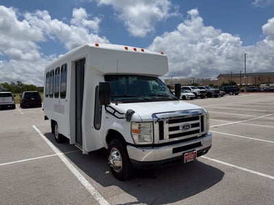 2013 Ford Econoline Passenger Van 14 Passenger Van