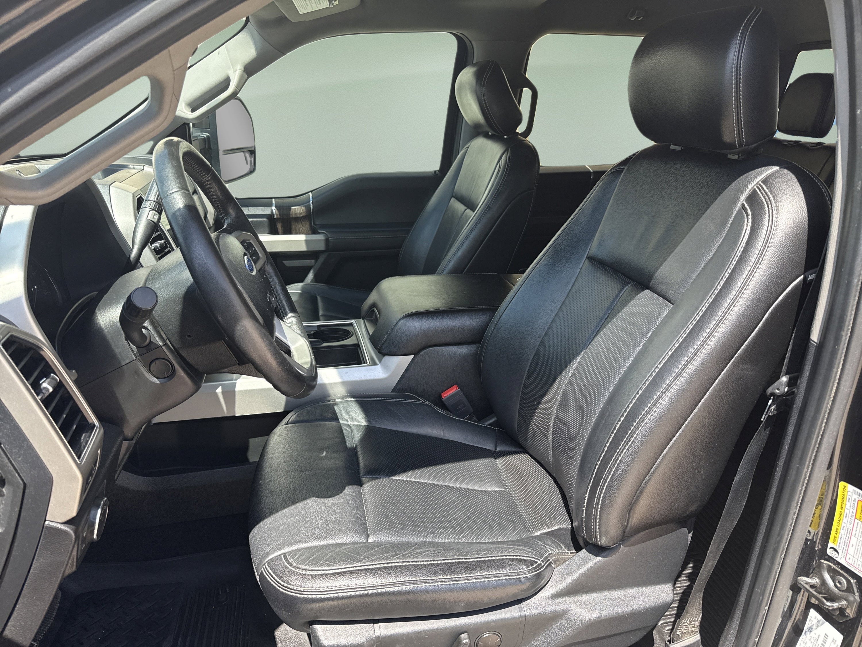 2020 Ford Super Duty F-250 SRW LARIAT