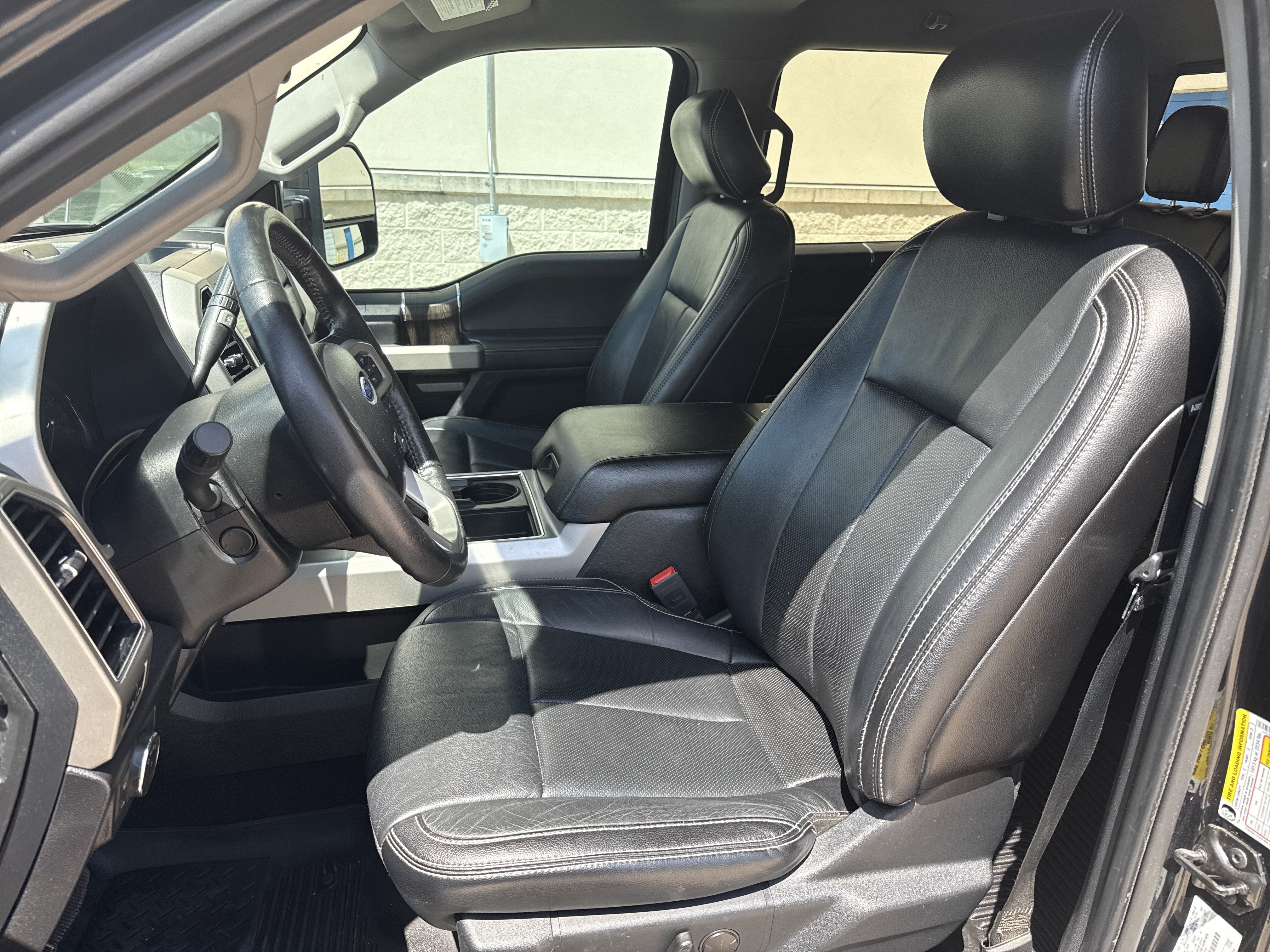 2020 Ford Super Duty F-250 SRW LARIAT