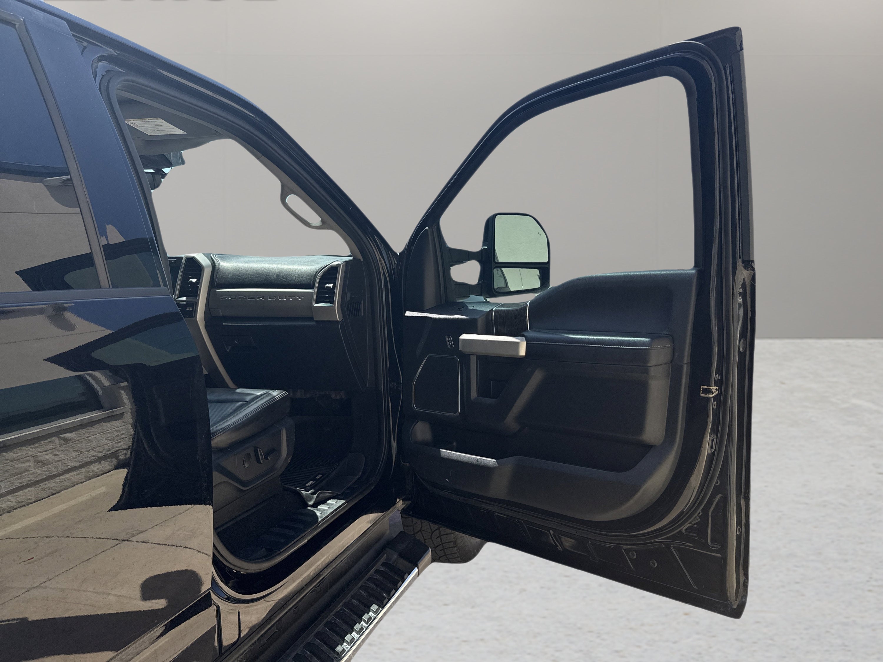2020 Ford Super Duty F-250 SRW LARIAT