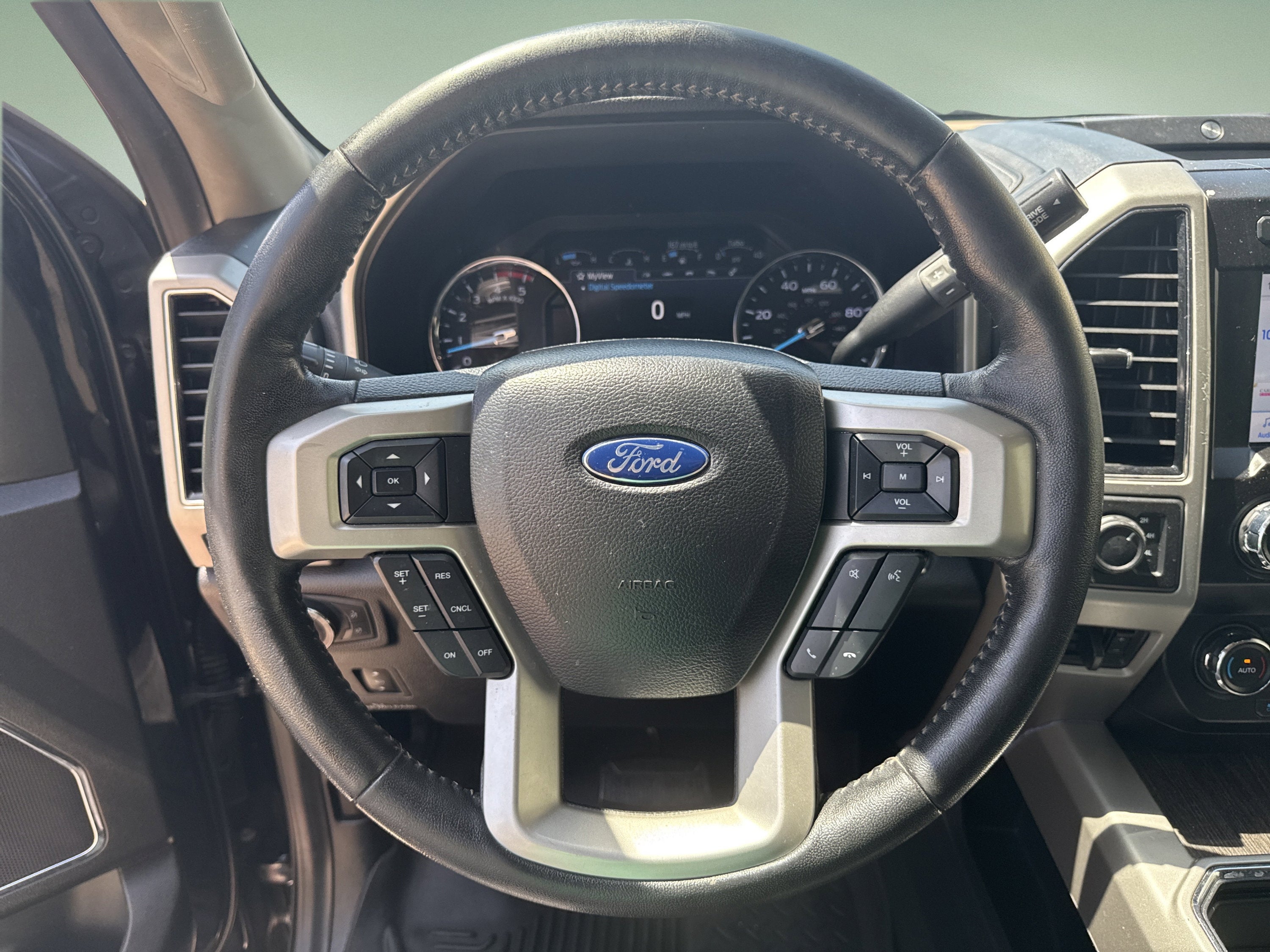 2020 Ford Super Duty F-250 SRW LARIAT