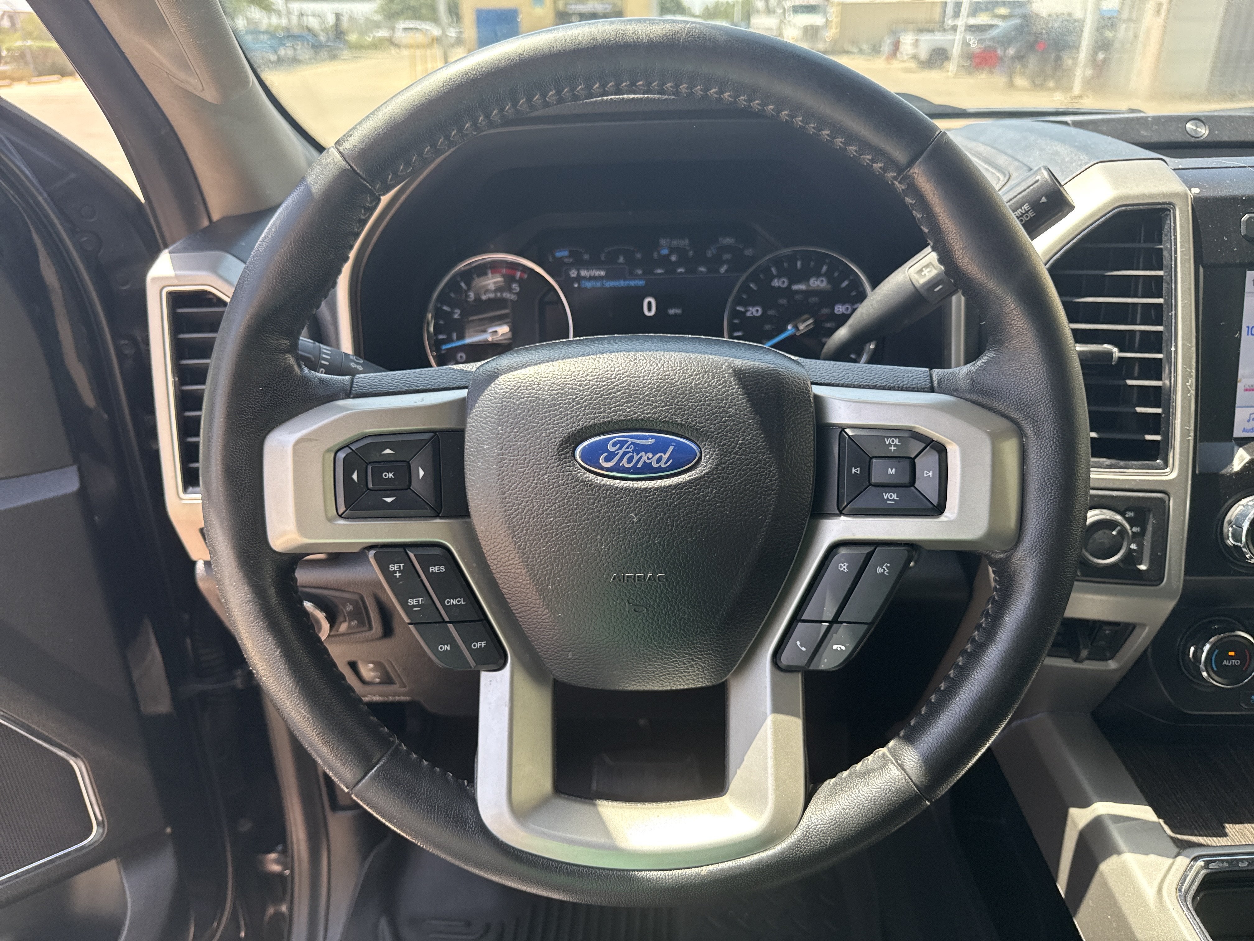 2020 Ford Super Duty F-250 SRW LARIAT