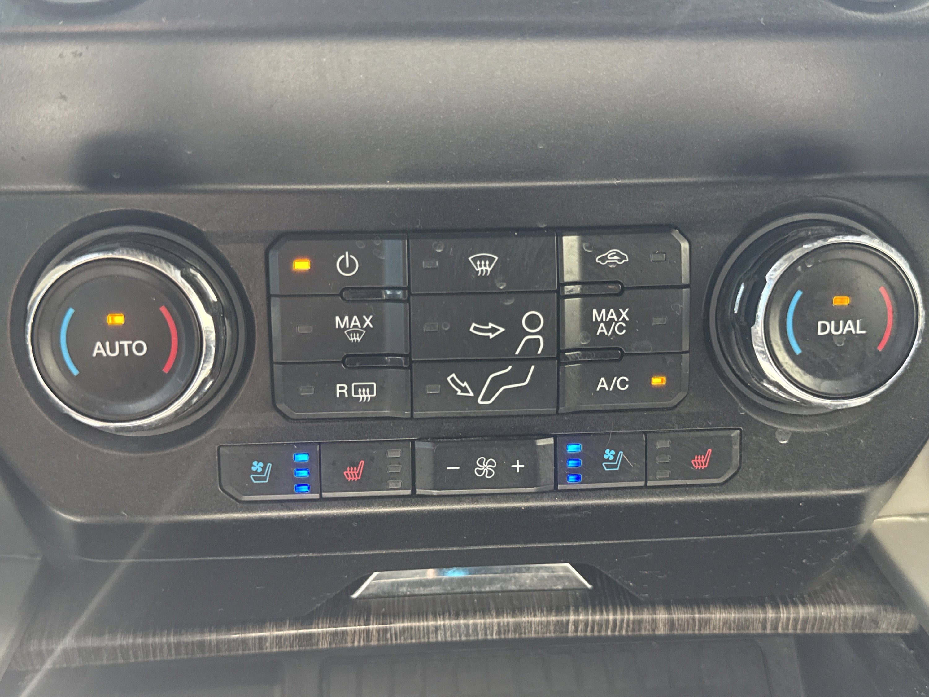 2020 Ford Super Duty F-250 SRW LARIAT
