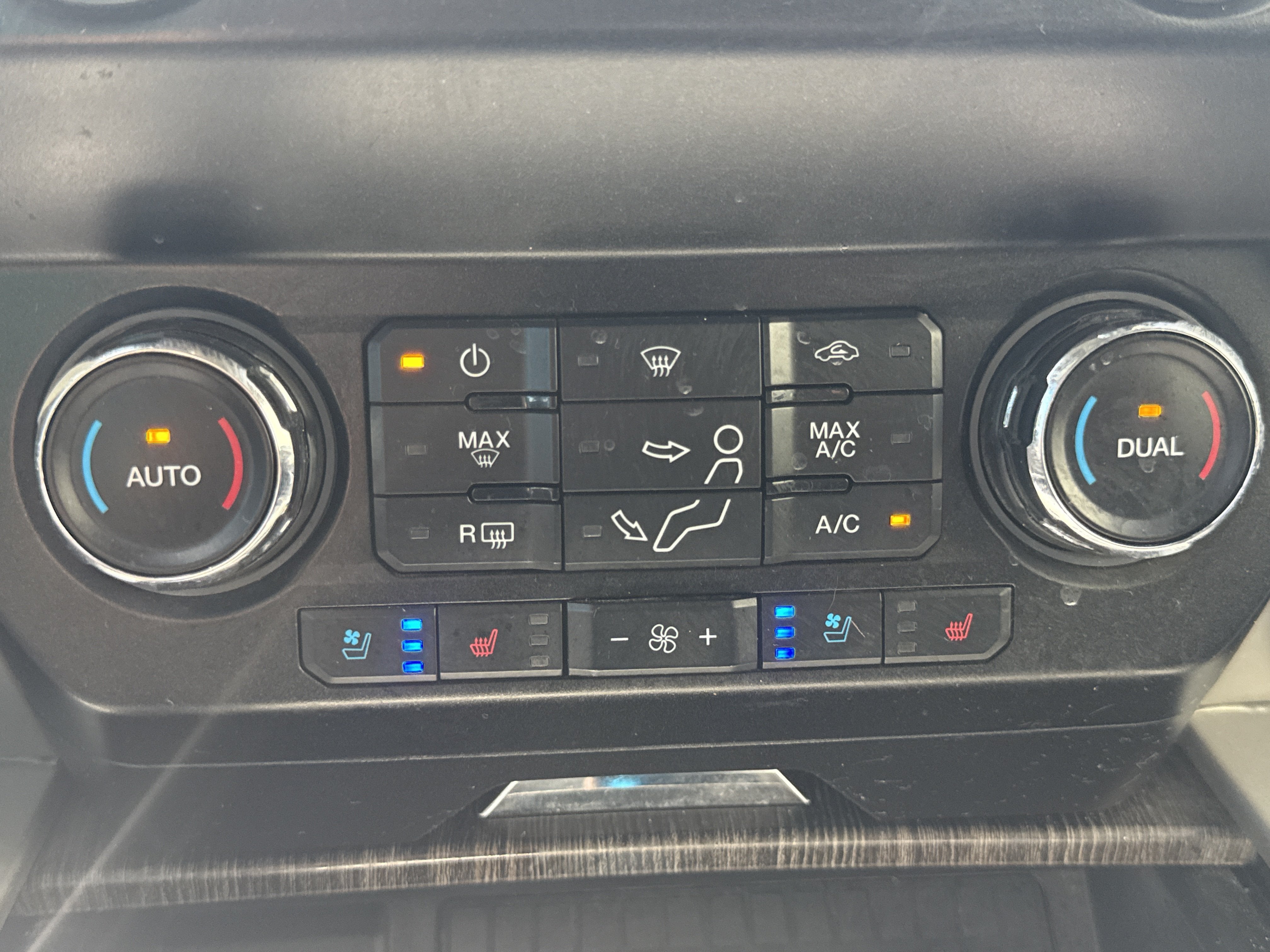2020 Ford Super Duty F-250 SRW LARIAT