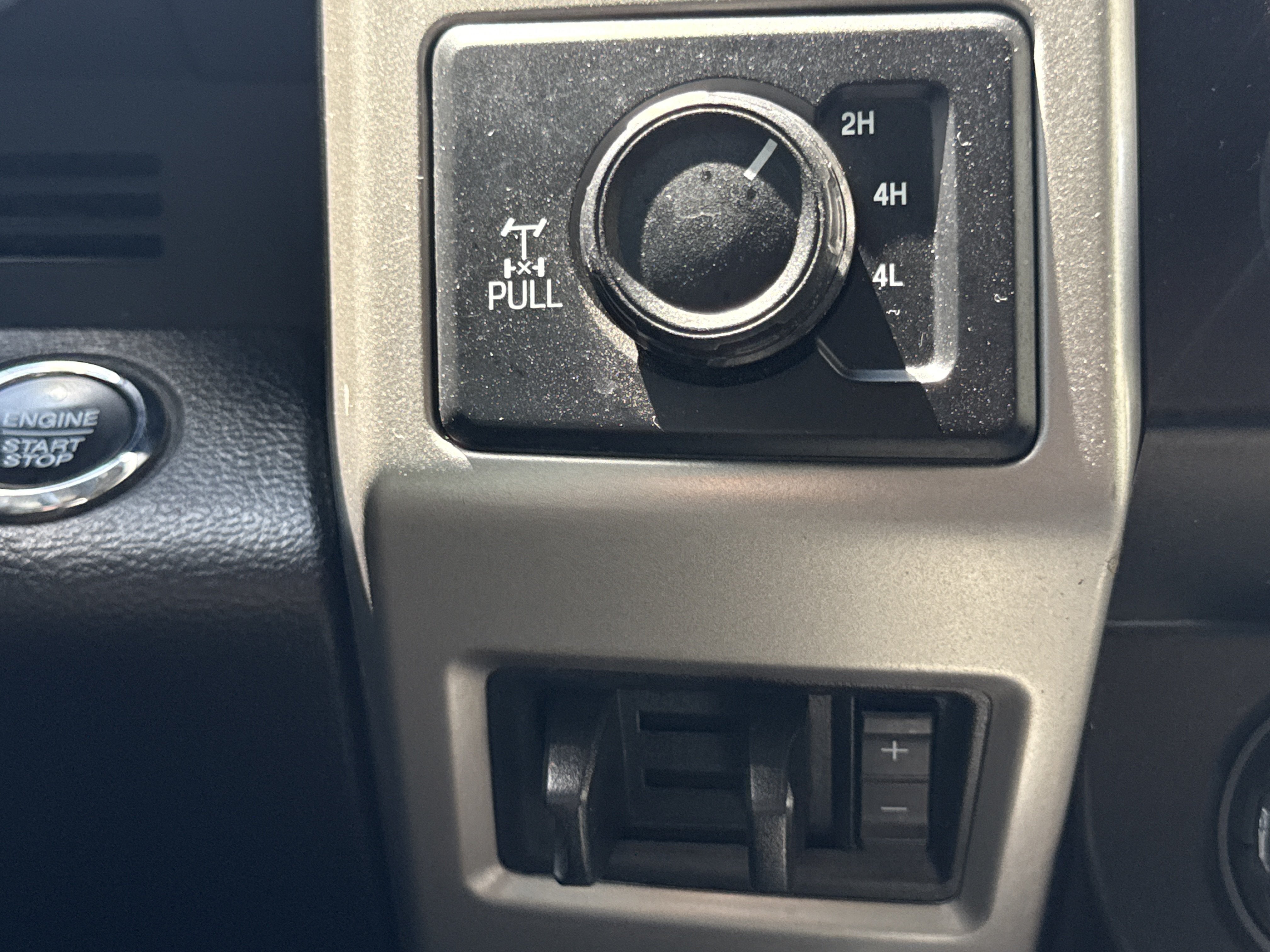 2020 Ford Super Duty F-250 SRW LARIAT