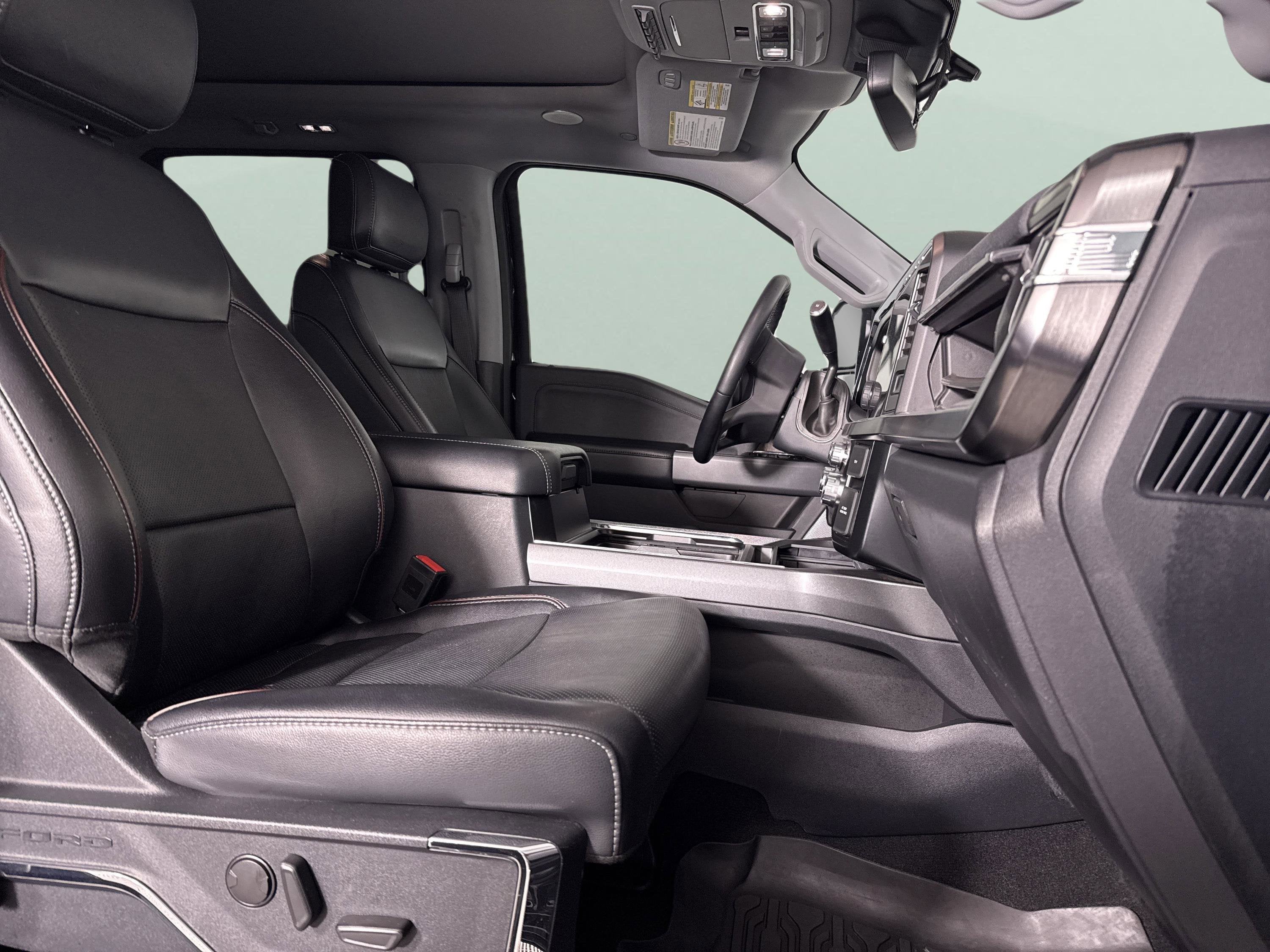 2023 Ford Super Duty F-250 SRW LARIAT