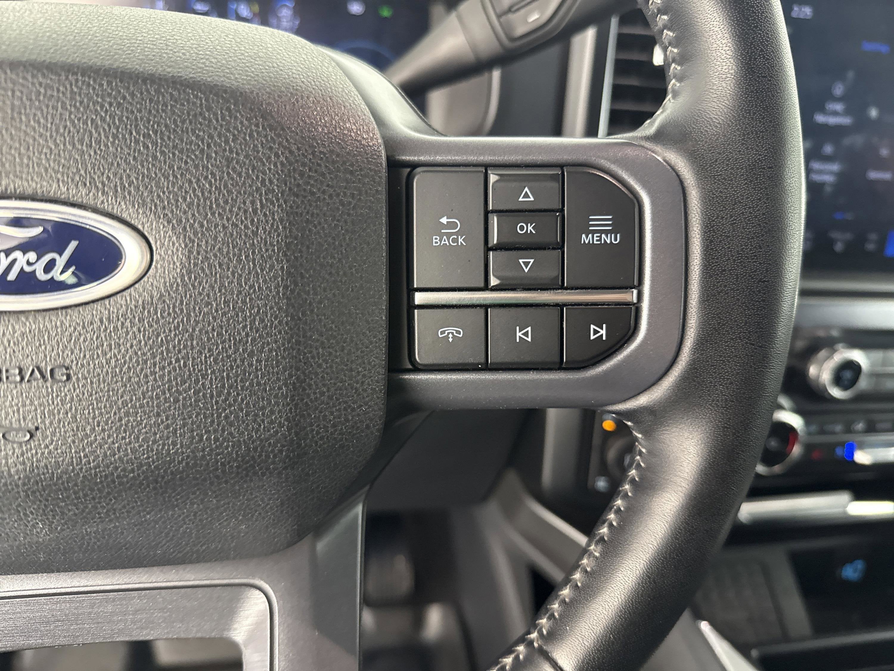 2023 Ford Super Duty F-250 SRW LARIAT